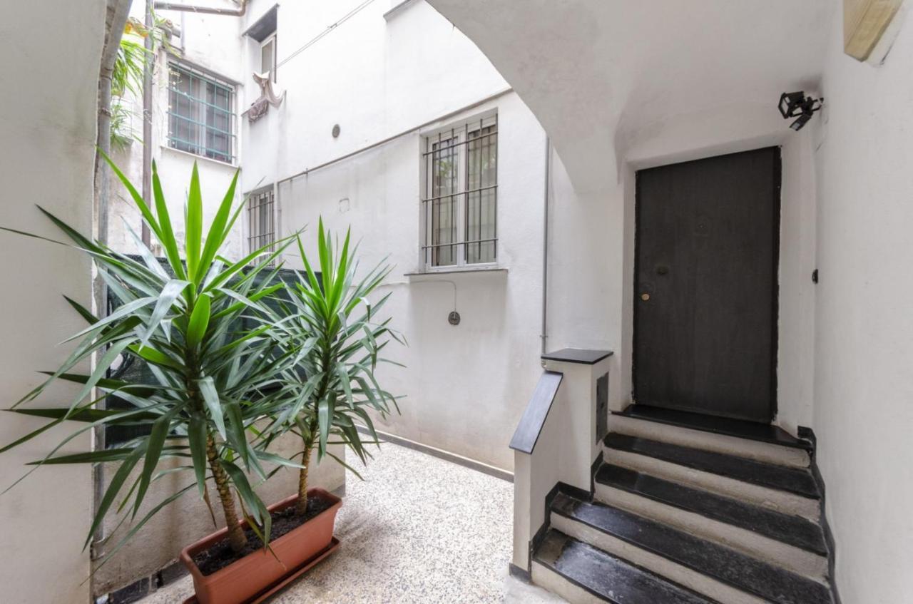 Joivy Warm Family Flat For 9, Near Porto Antico Apartamento Génova Exterior foto